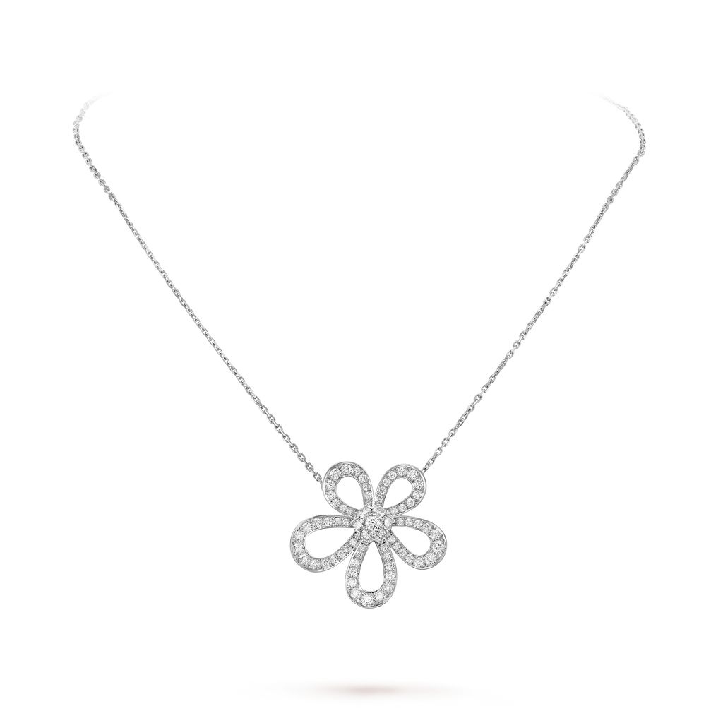 18K Flowerlace Pendant Necklace