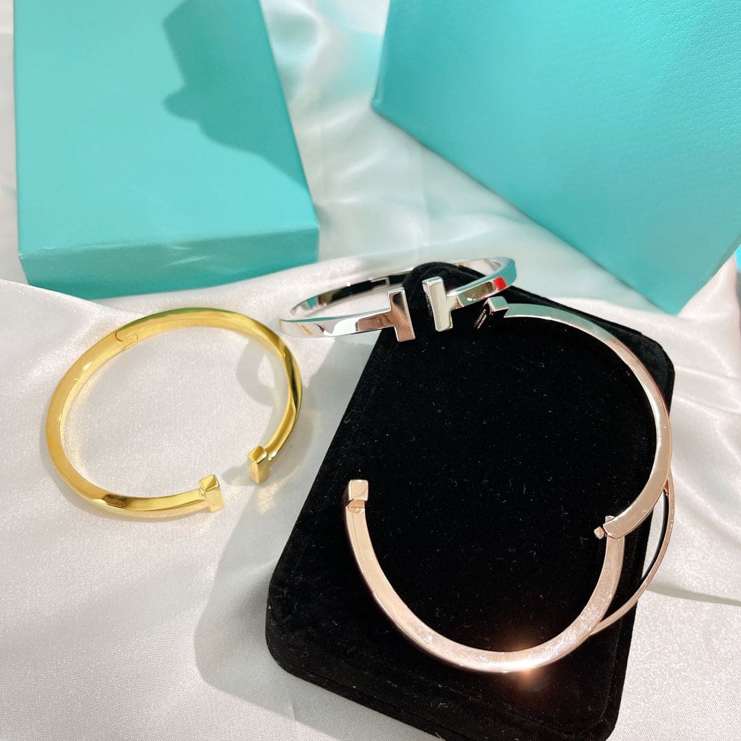 18K Tiffany Square Bracelet
