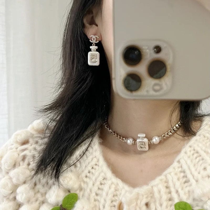 18K  Chanel No. 5 Perfume Bottle Pendant Necklace