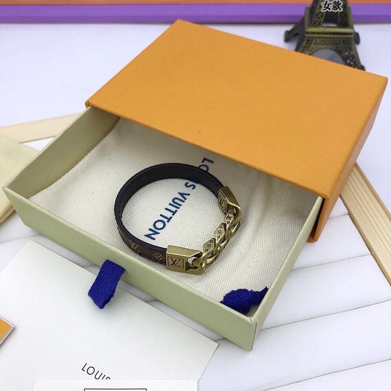 18K Louis Vuitton Monochain Reverso Bracelet