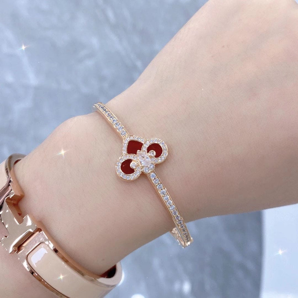 18K Tiffany Fleur De Lis Bracelet