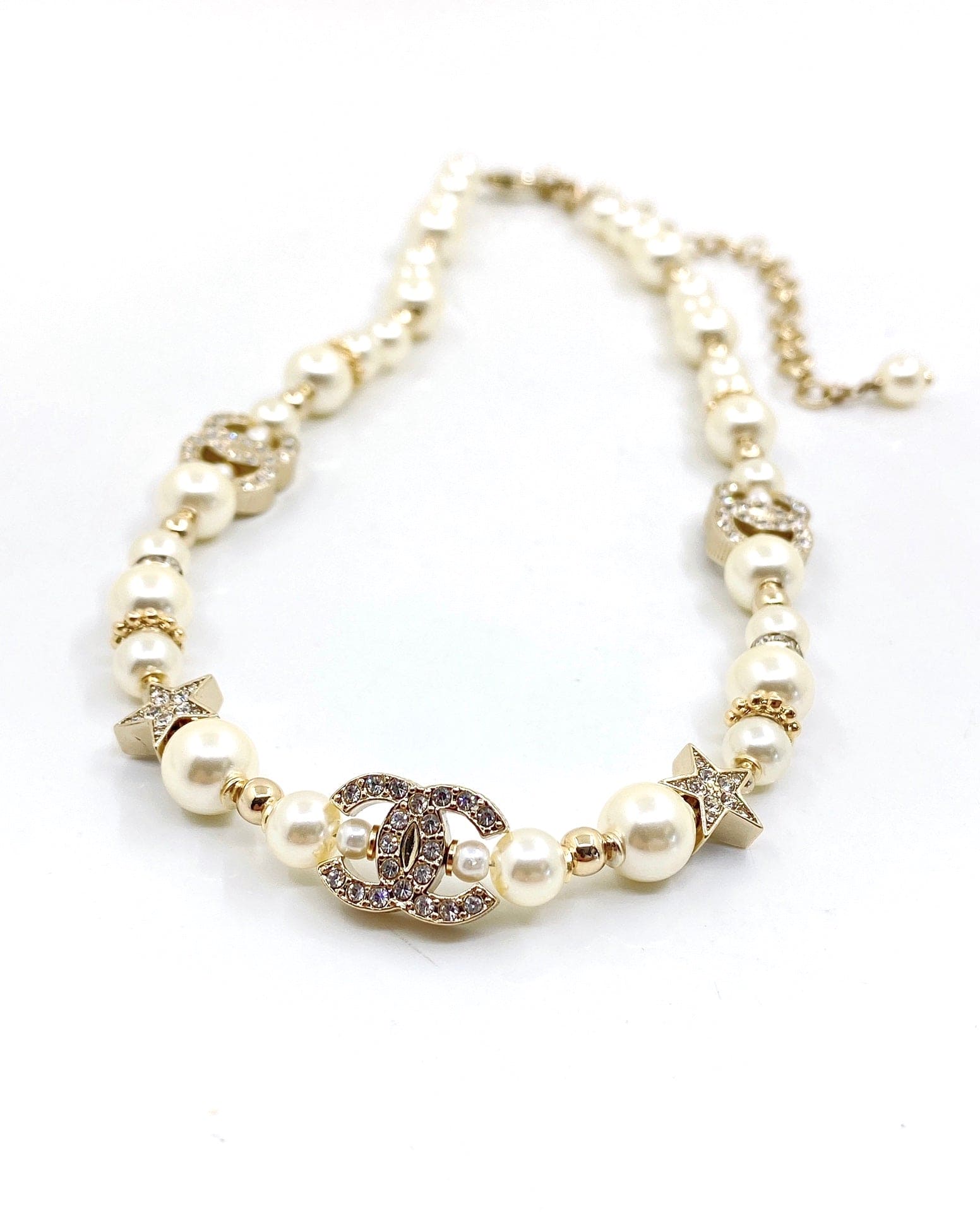 18K  Chanel Pearl Diamonds Necklace