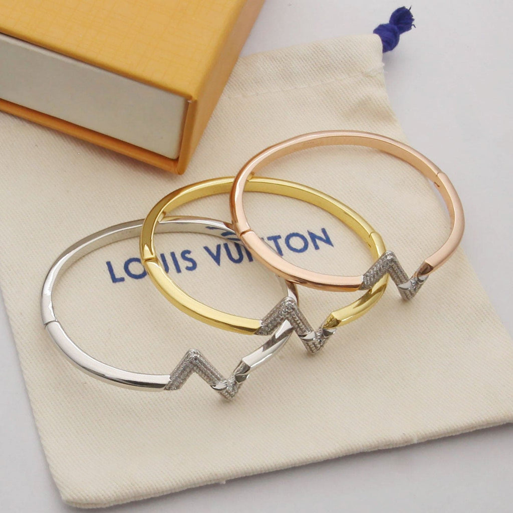 18K Louis Vuitton Volt Upside Down Bracelet