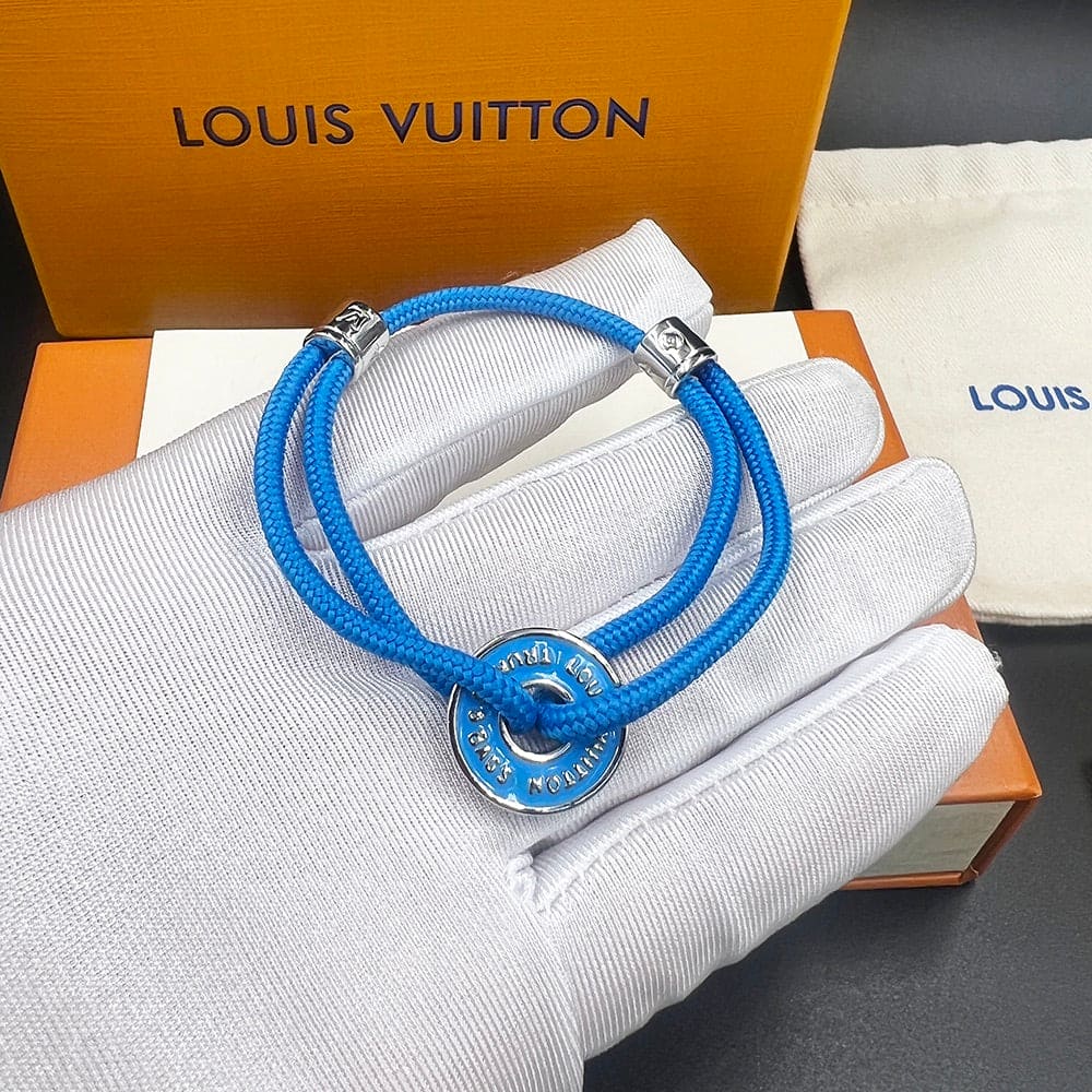 18K Louis Vuitton Disc Bracelet