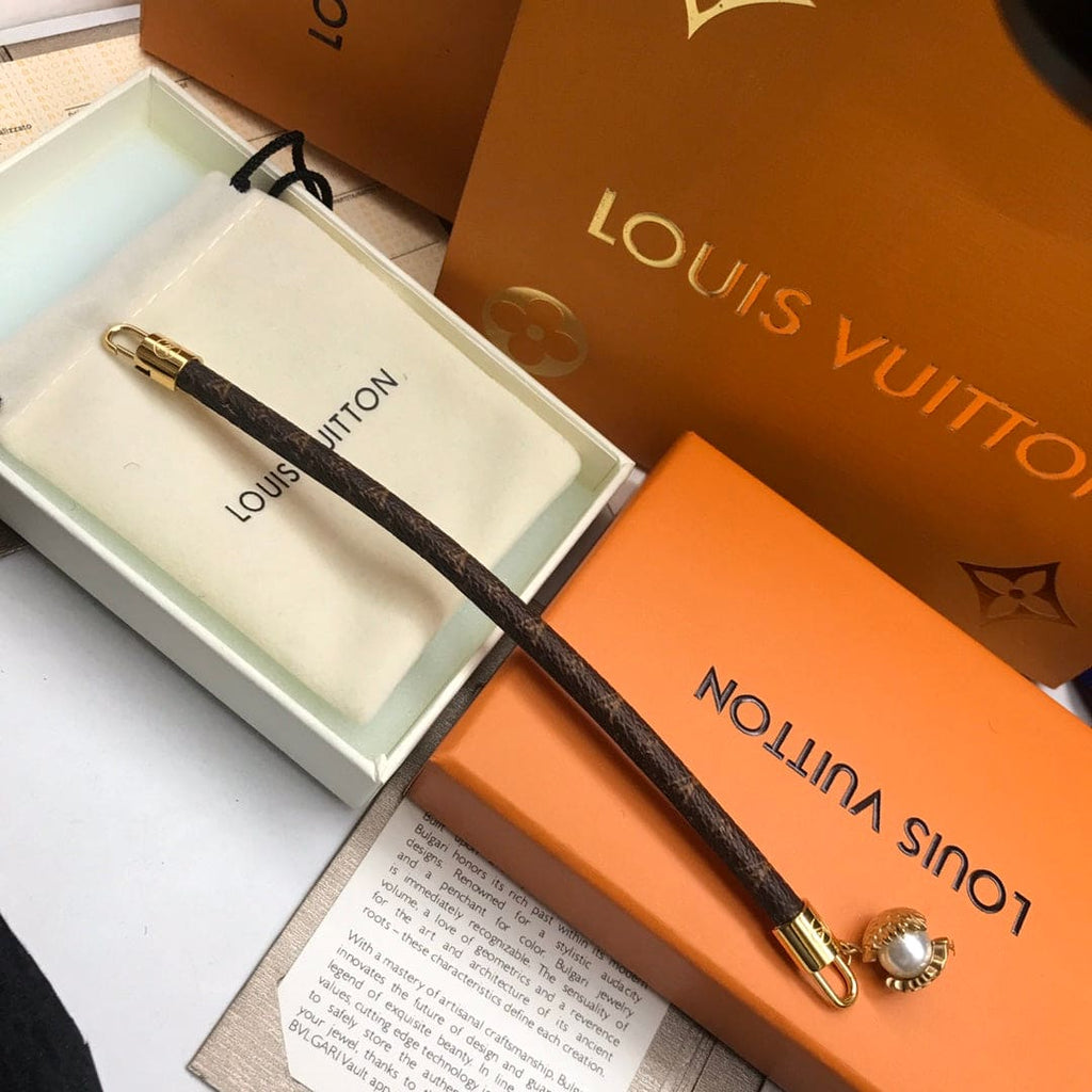 18K Louis Vuitton Pearl Angels Bracelet