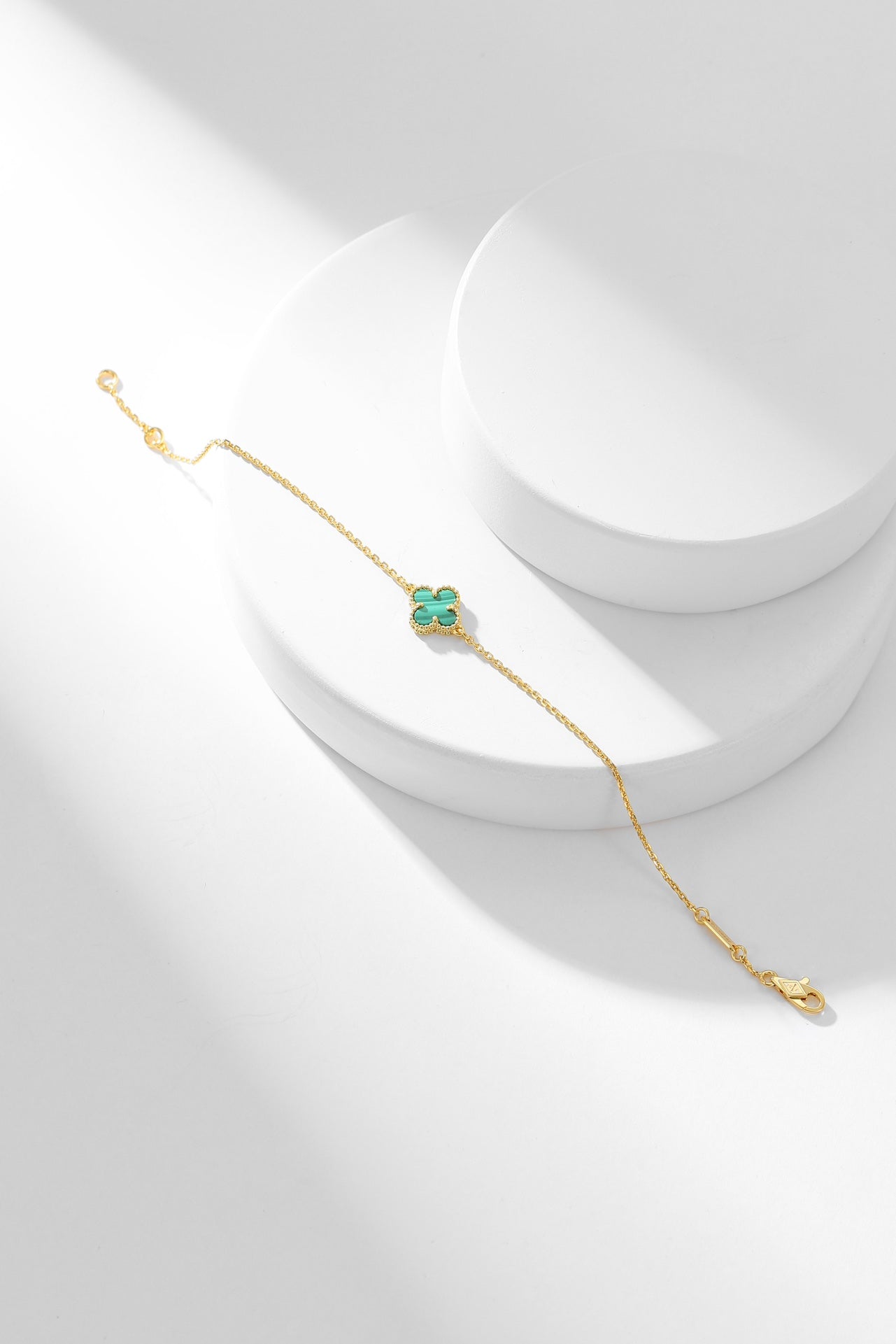 VCA CLOVER BRACELET MALACHITE 1 MOTIF