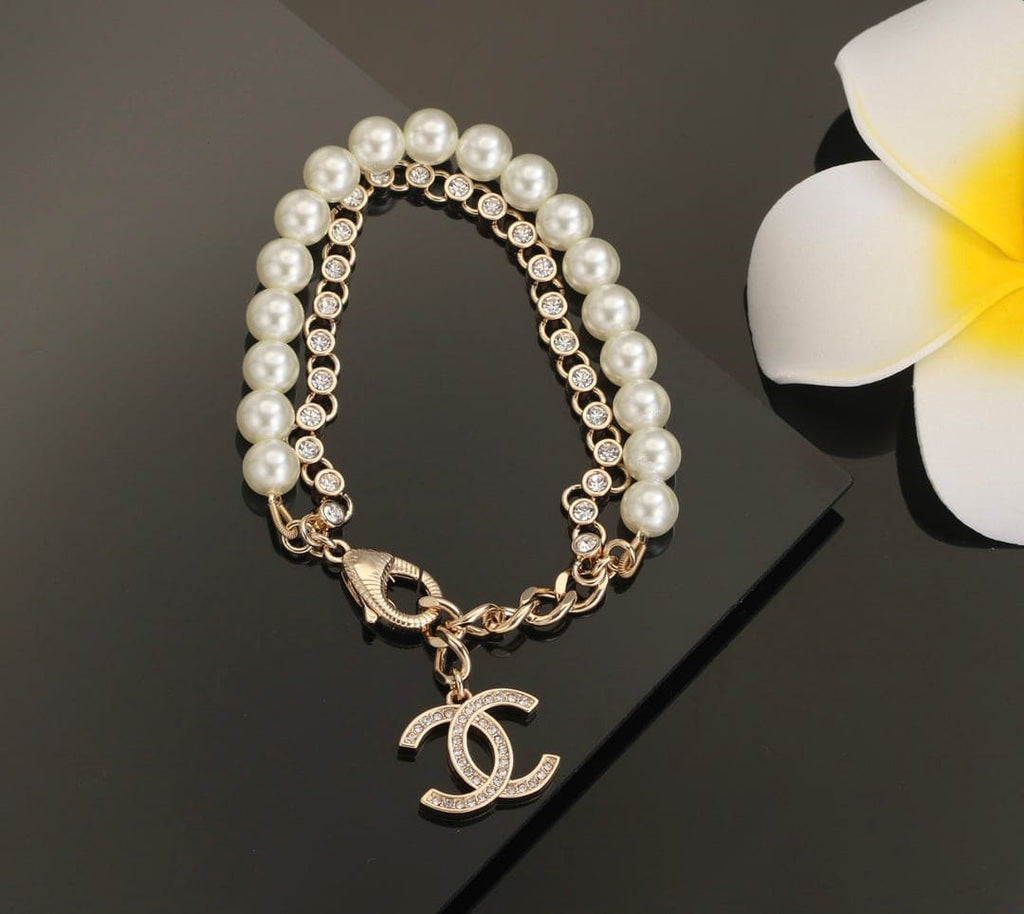 18K Pearls  Chanel Chain Bracelet