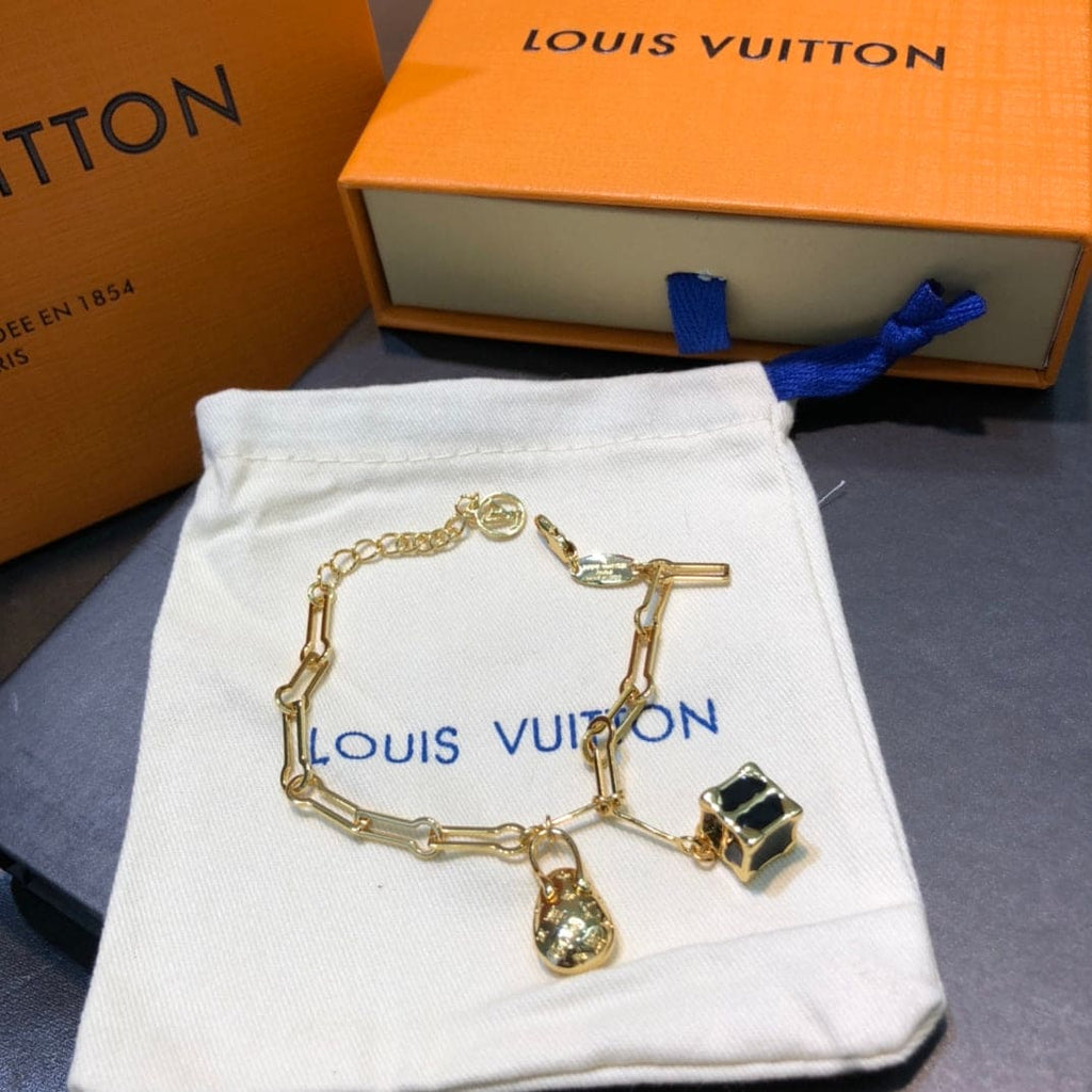 18K Louis Vuitton Dinosaur Egg Vintage Bracelet