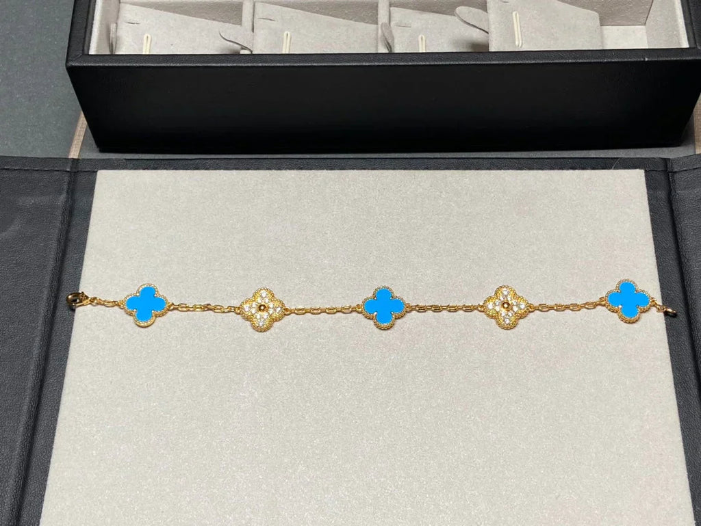 VCA CLOVER 5 MOTIF BLUE AGATE BRACELET COLLECTION