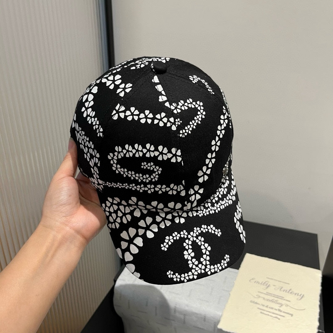 CHANEL BASEBALL HAT BLACK PATTERN 674031
