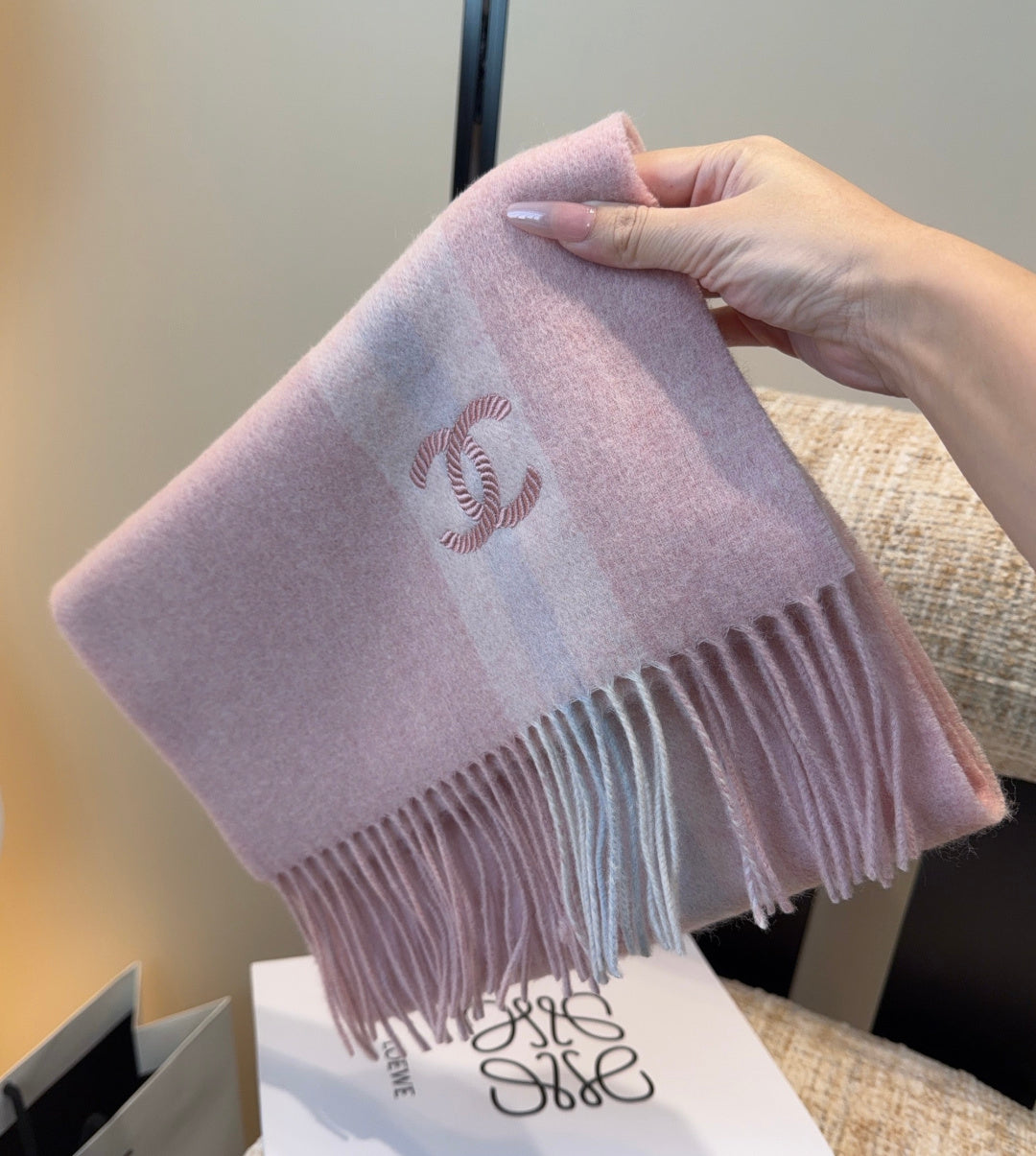 CHANEL 25S SCARF 180 CM IN CASHMERE 942892