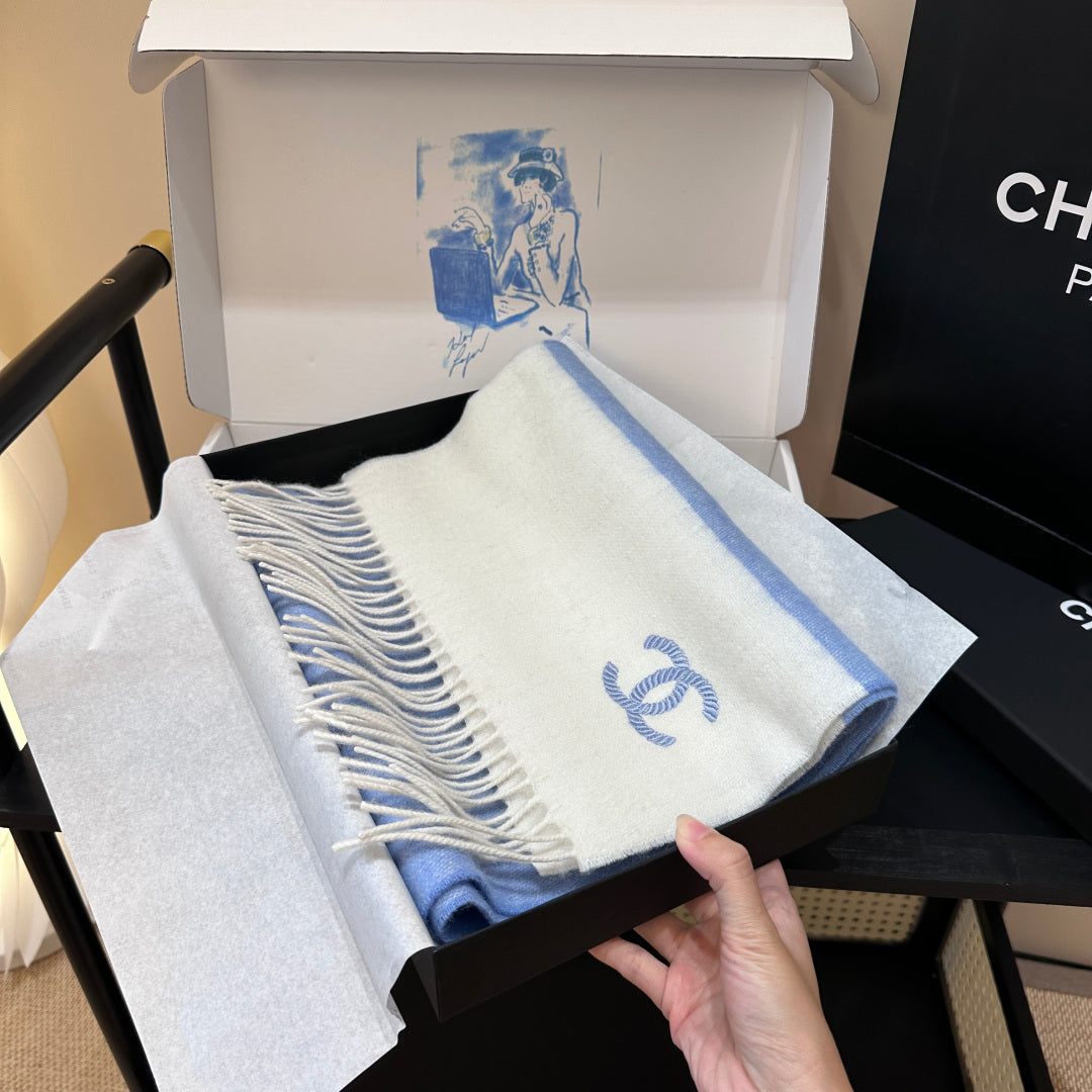 CHANEL 25S SCARF 180 IN CASHMERE 989815