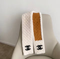 CHANEL 25S SCARF 120 IN FAUX FUR 876357