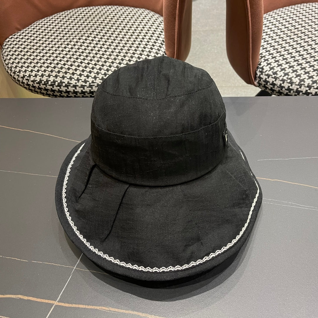 CELINE BUCKET HAT MODEL 650274 IN BLACK TEXTURED FABRIC