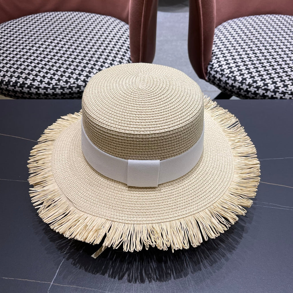 CELINE WIDE BRIM HAT MODEL 651884 IN BEIGE WOVEN STRAW