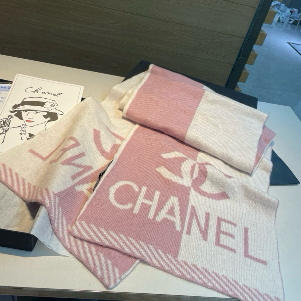 CHANEL 25S SCARF 180 IN CASHMERE 932416