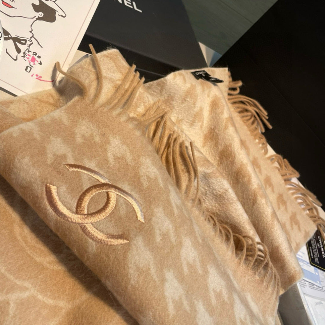 CHANEL 25S SCARF 180 CM IN CASHMERE 942938
