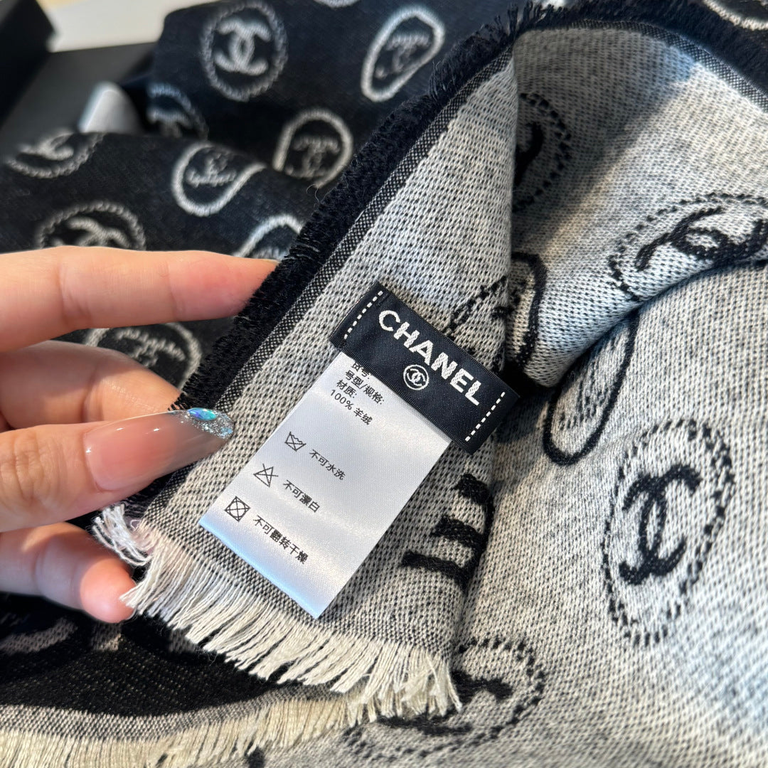 CHANEL 25S SCARF 200 CM IN CASHMERE 942945