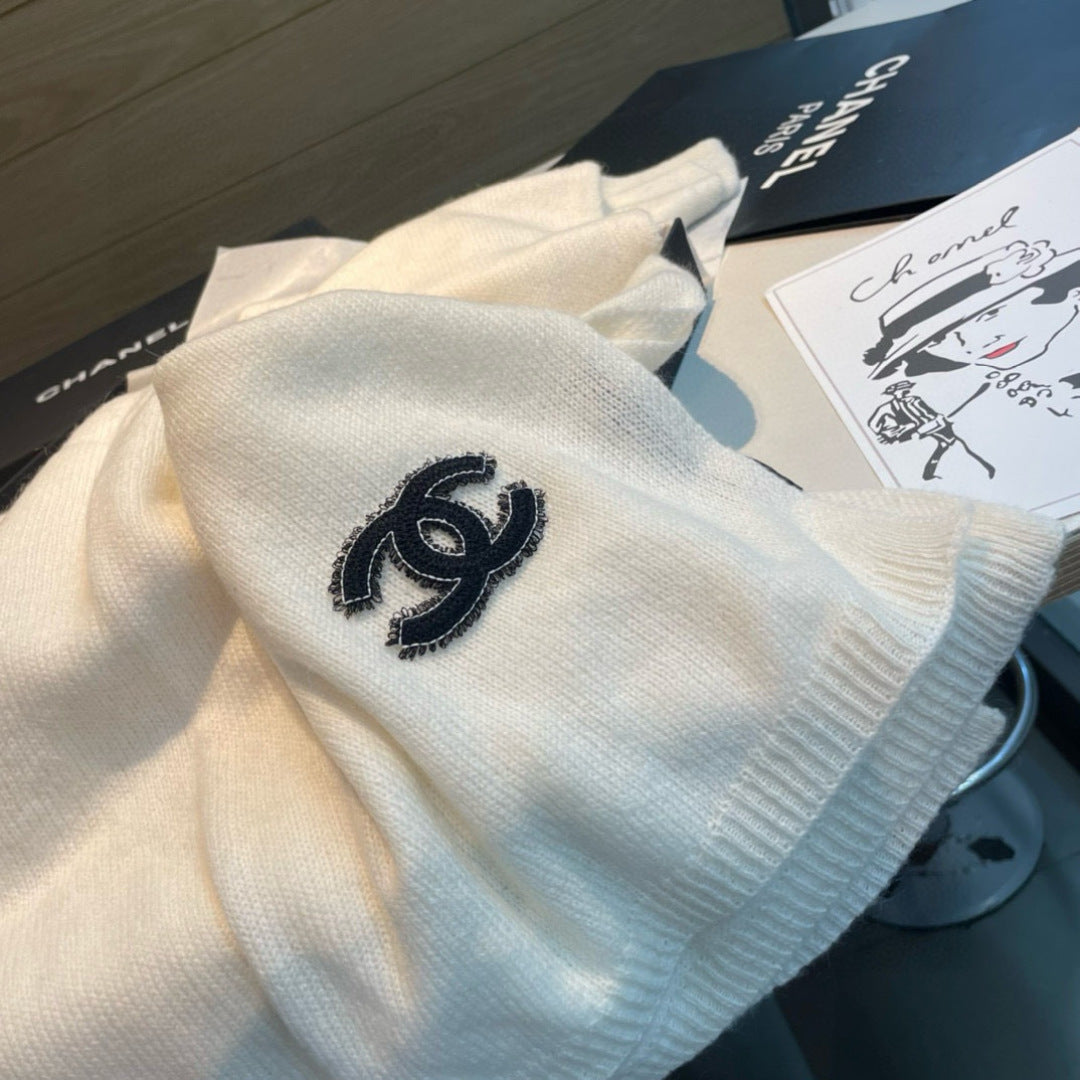 CHANEL 25S SCARF 200 IN WOOL 989889