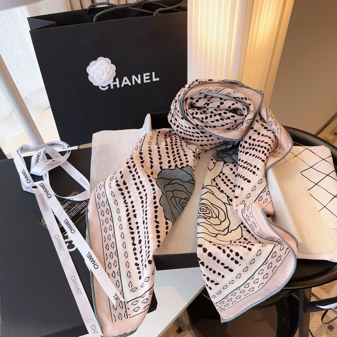 CHANEL 25S SCARF 140 IN CASHMERE 989891