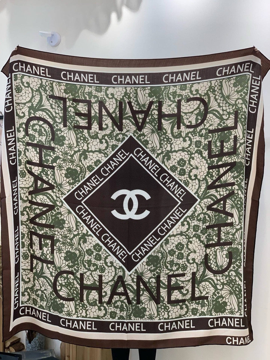 CHANEL 25S SCARF 135 CM IN CASHMERE AND SILK 943318