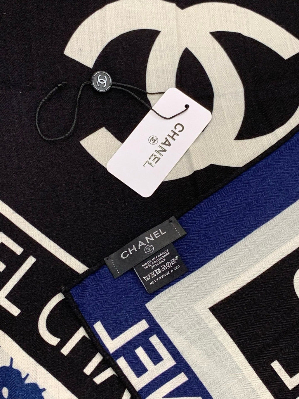 CHANEL 25S SCARF 135 CM IN CASHMERE AND SILK 943320