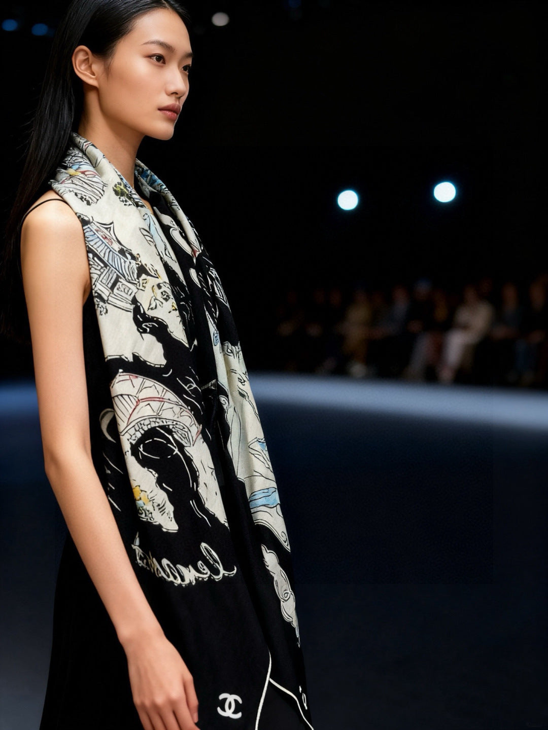 CHANEL 25S SCARF 135 IN CASHMERE 991638