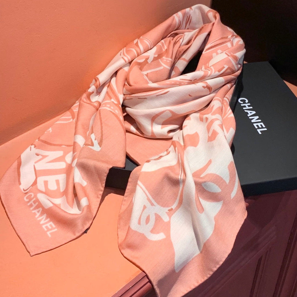 CHANEL 25S SCARF 135 IN CASHMERE 991694