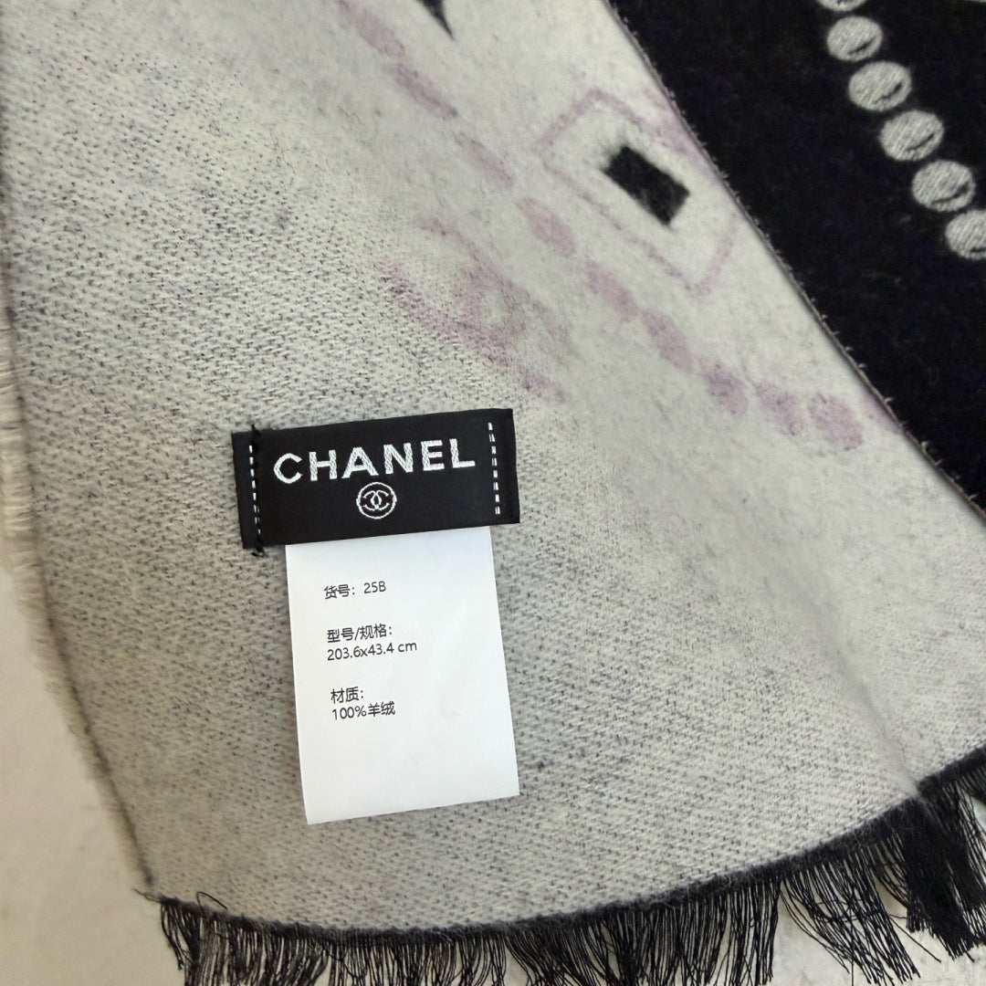 CHANEL 25S SCARF 200 IN CASHMERE 991992