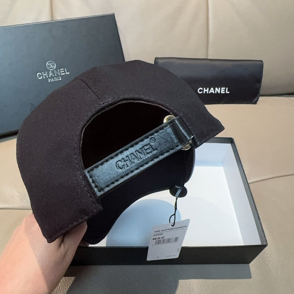 CHANEL BASEBALL HAT IN BLACK DOUBLE C EMBROIDERED 674174