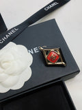 18K  Chanel Rhombus Brooch