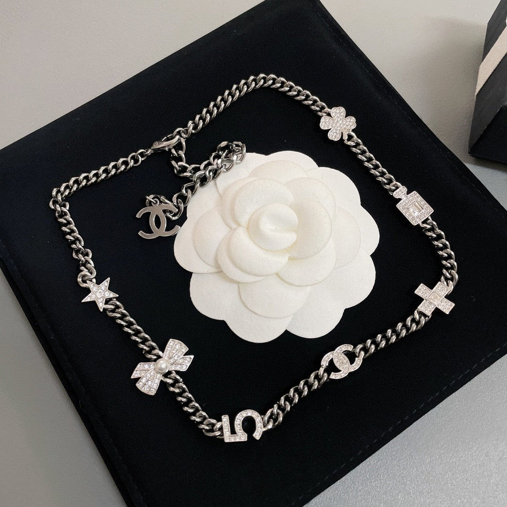 18K  Chanel No.5 Perfume Bottle Pendant Necklace