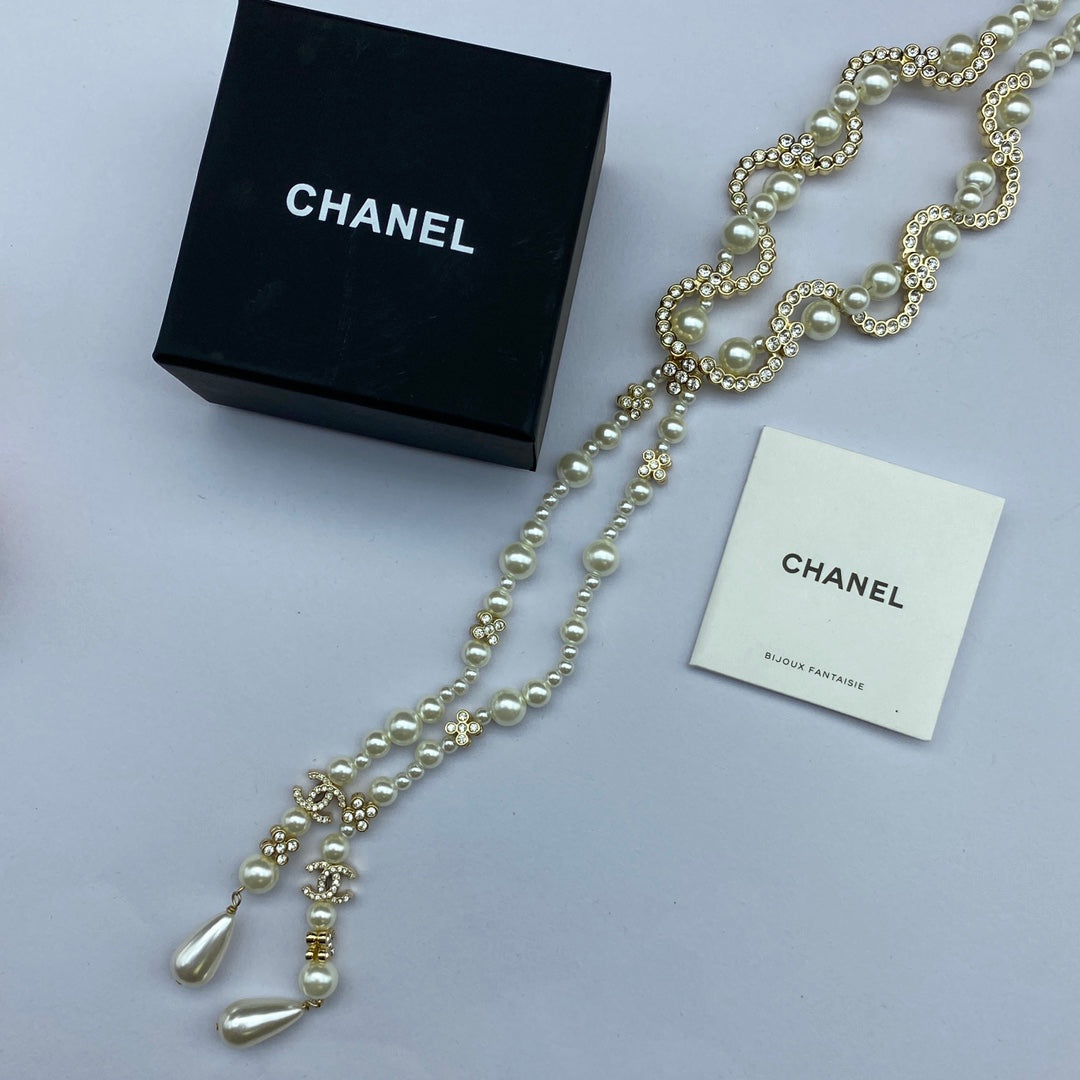 18K  Chanel Pearl Chain Necklace