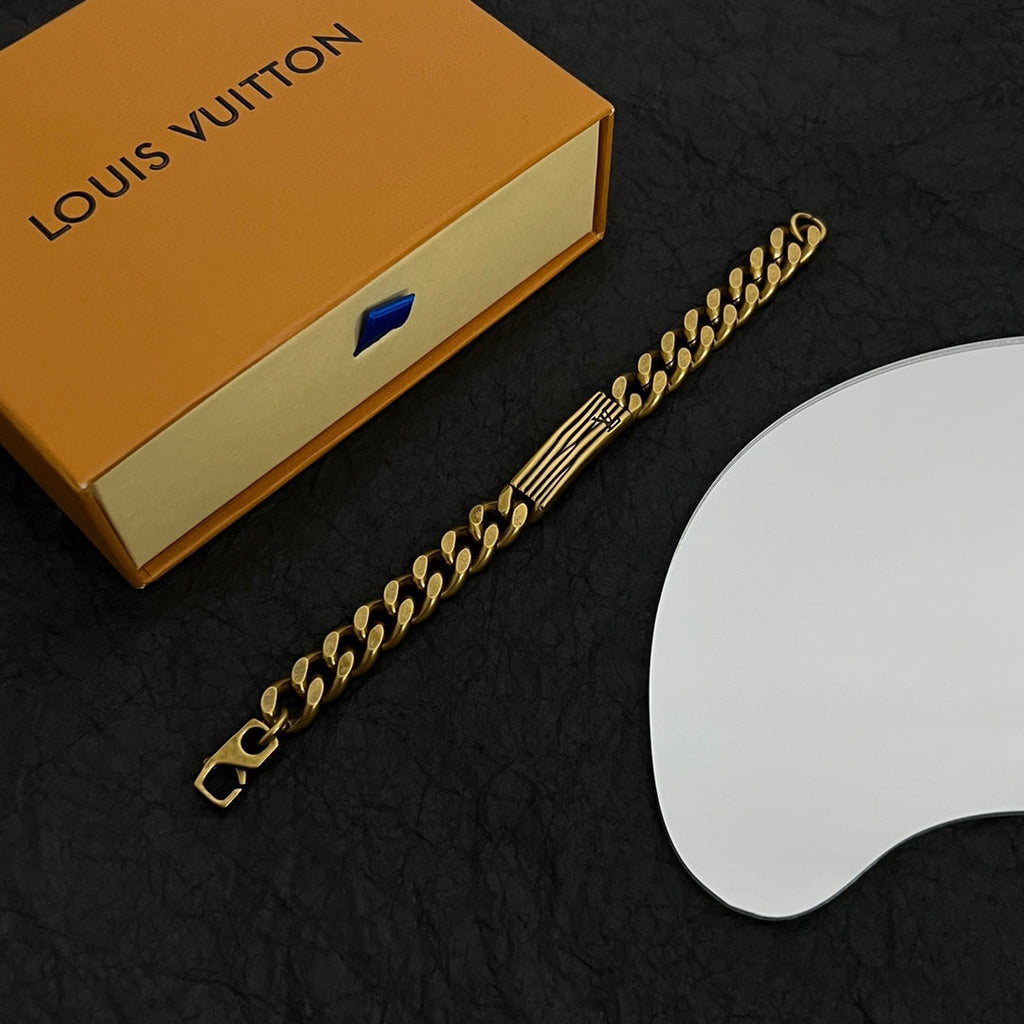 18K Louis Vuitton Vintage Chains Bracelet