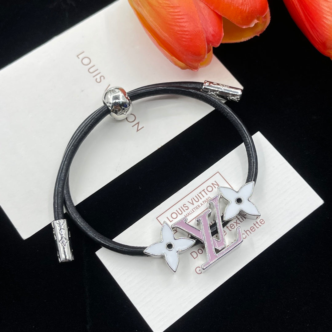 18K Louis Vuitton Star Pink Bracelet