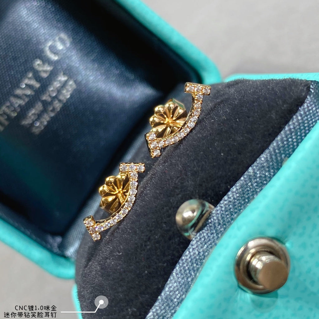 18K Tiffany Smile Diamonds Earrings