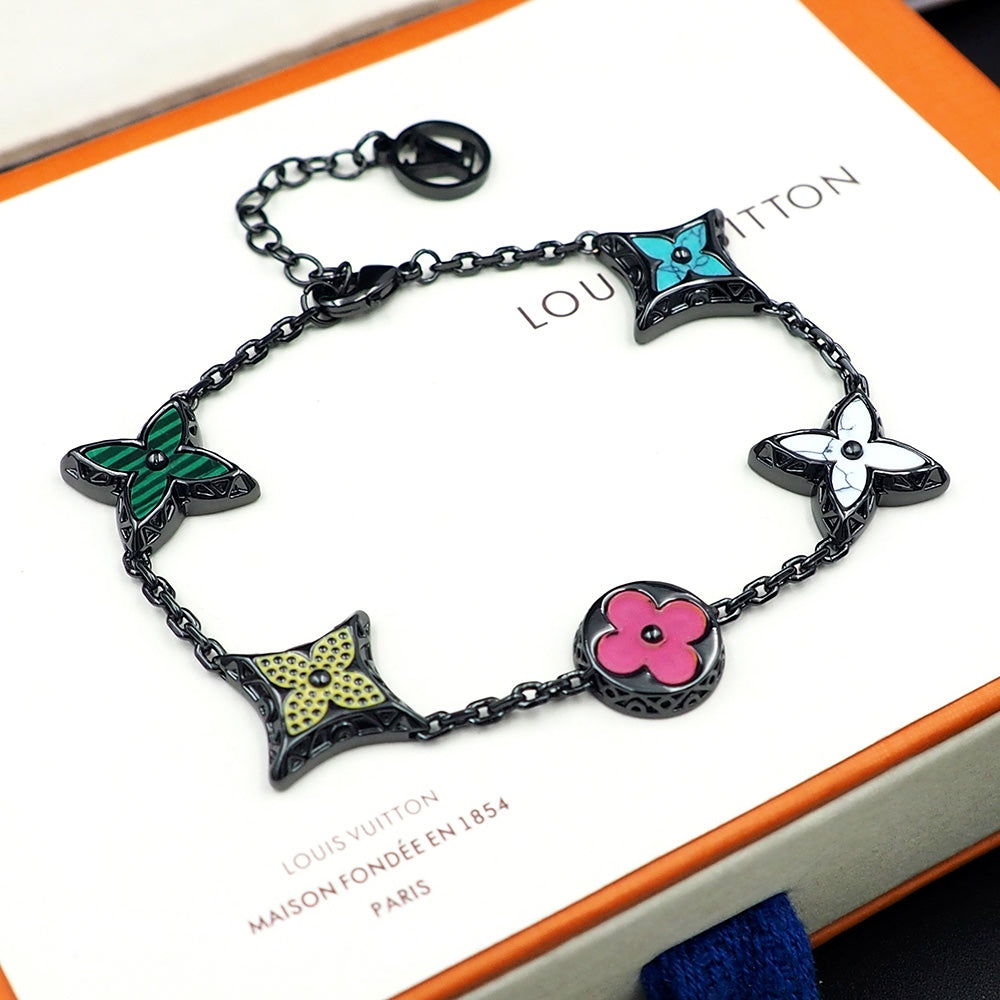 18K Louis Vuitton MNG Big Party Bracelet