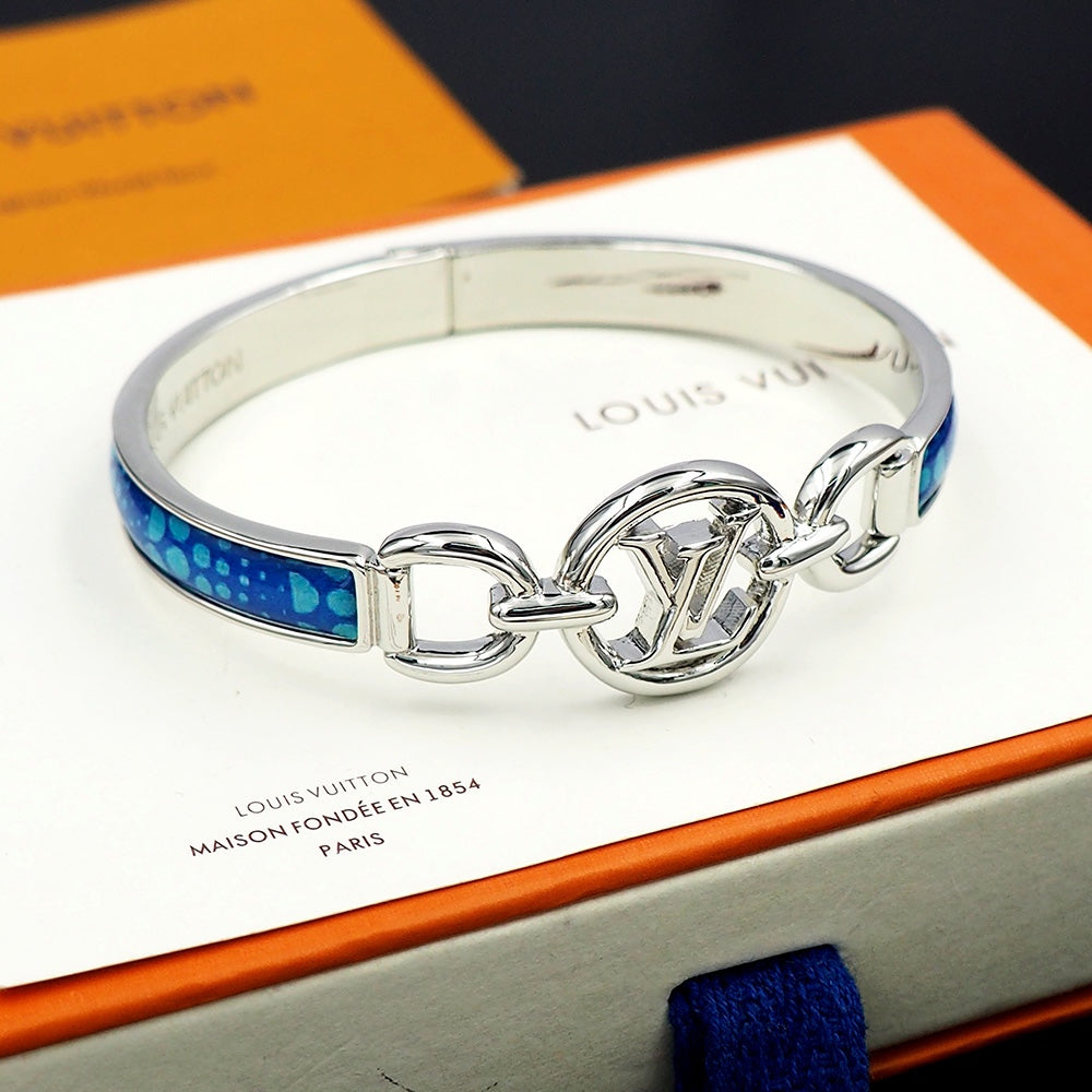 18K Louis Vuitton x YK Hang It Bracelet