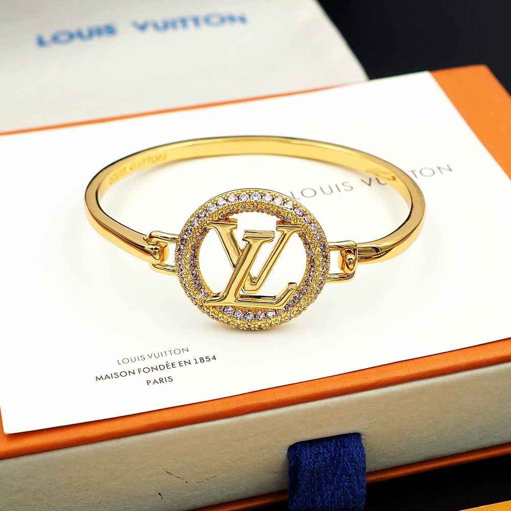 18K Louis Vuitton Louise Tresor Bracelet