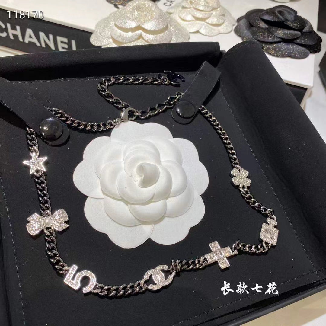 18K  Chanel No.5 Perfume Bottle Pendant Necklace