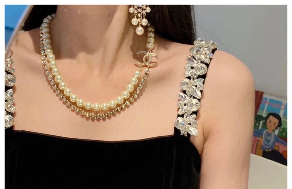 18K  Chanel Pearls Necklace