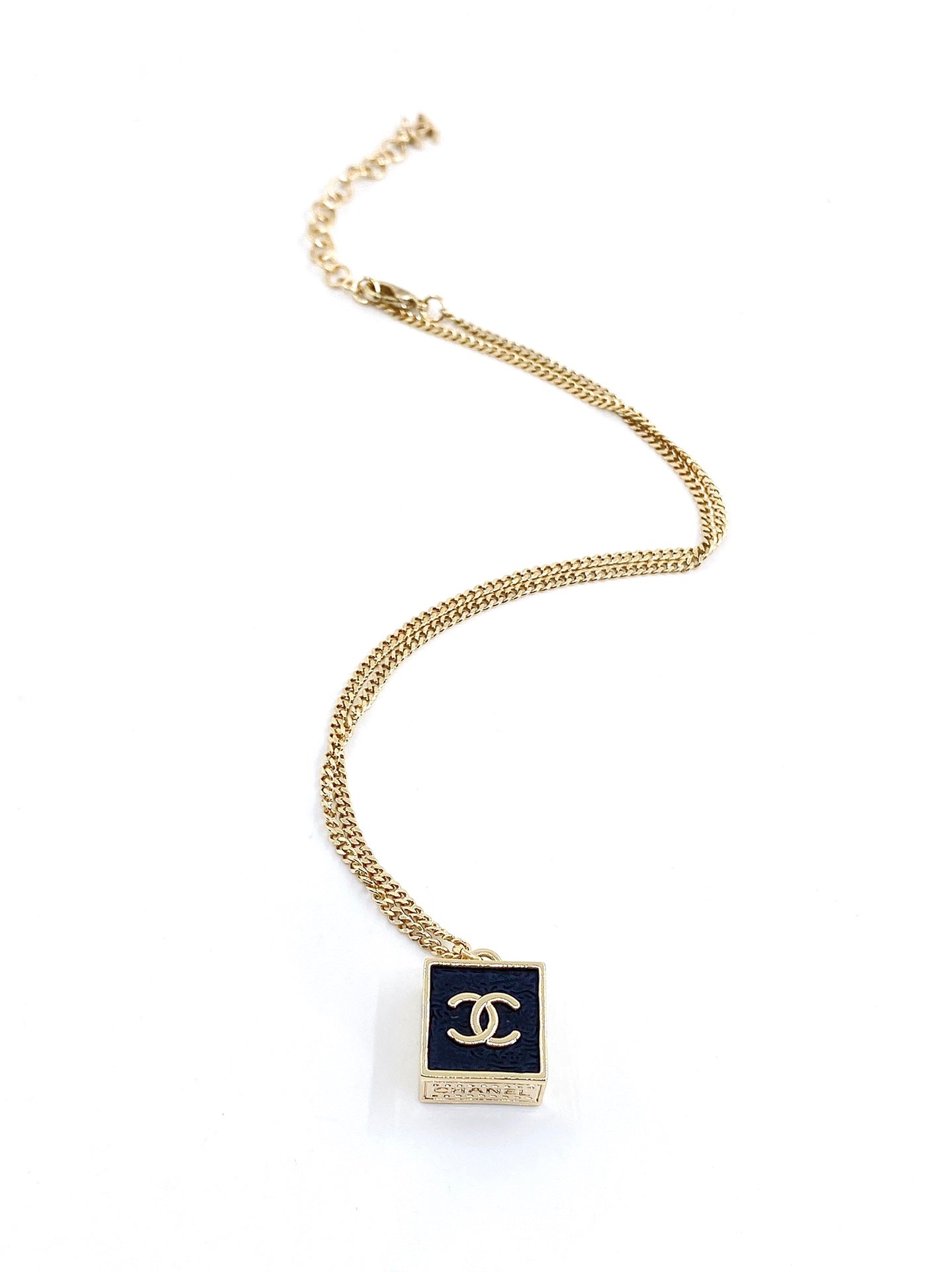18K  Chanel Square Pendant Necklace