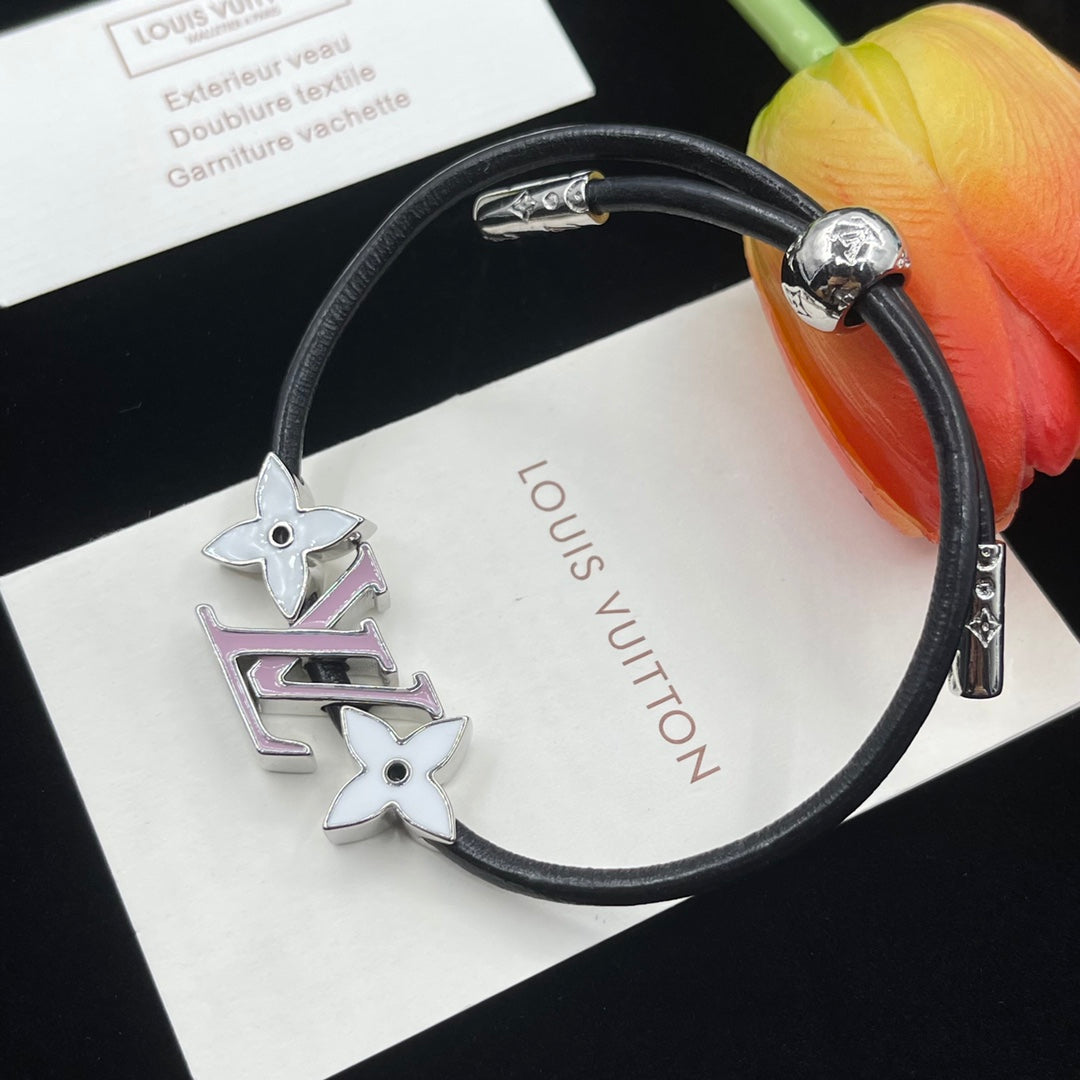 18K Louis Vuitton Star Pink Bracelet