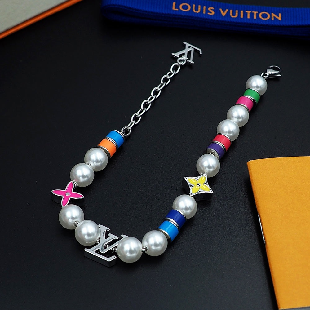 18K Louis Vuitton MNG Pearls Party Bracelet