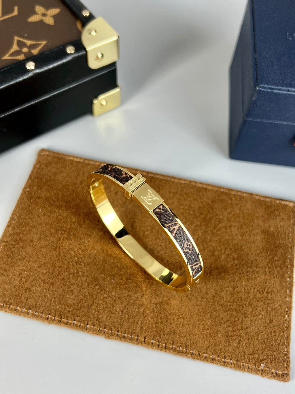 18K Louis Vuitton Leather Bracelet