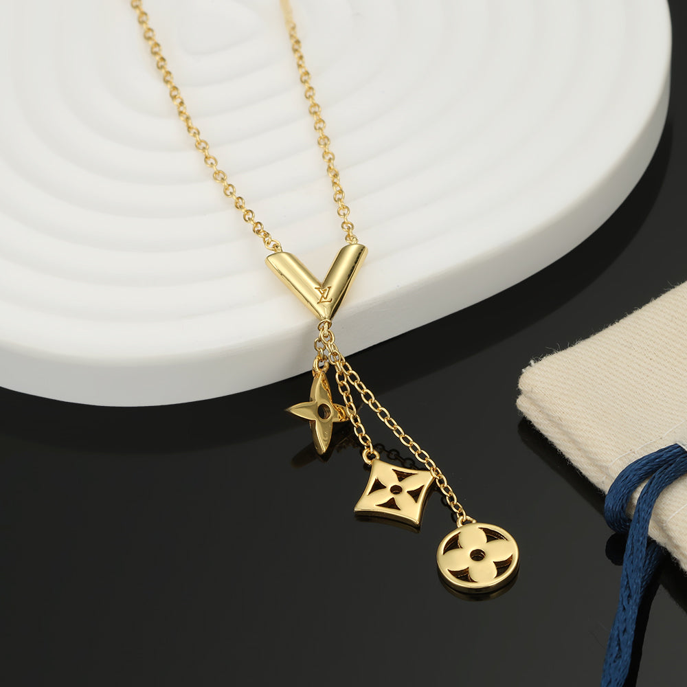 18K Louis Vuitton Twiggy Necklace