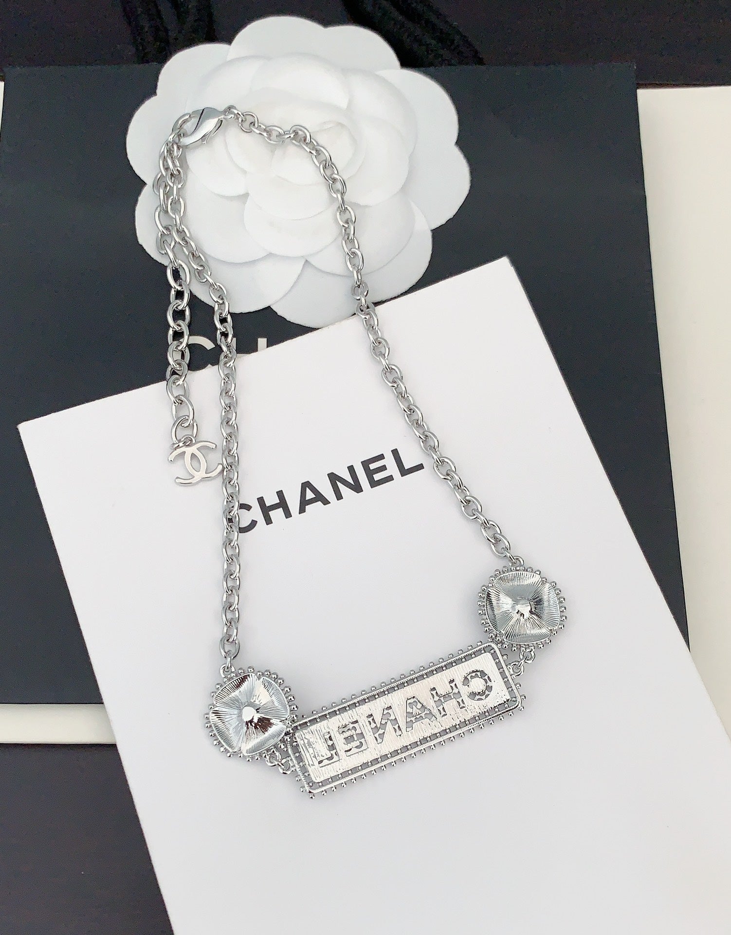 18K  Chanel Resin Diamonds Necklace