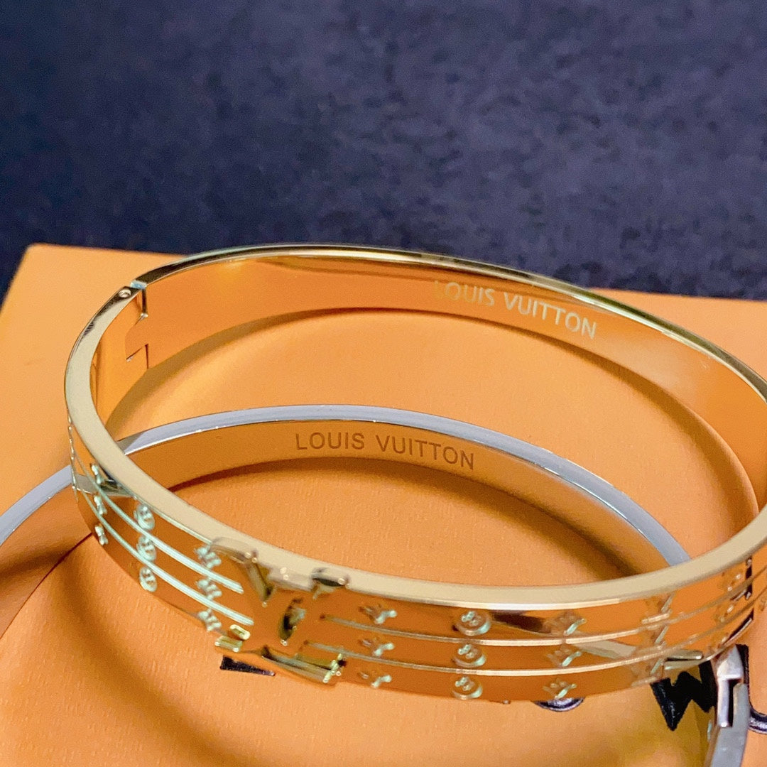 18K Louis Vuitton Vintage Monogram Bracelet