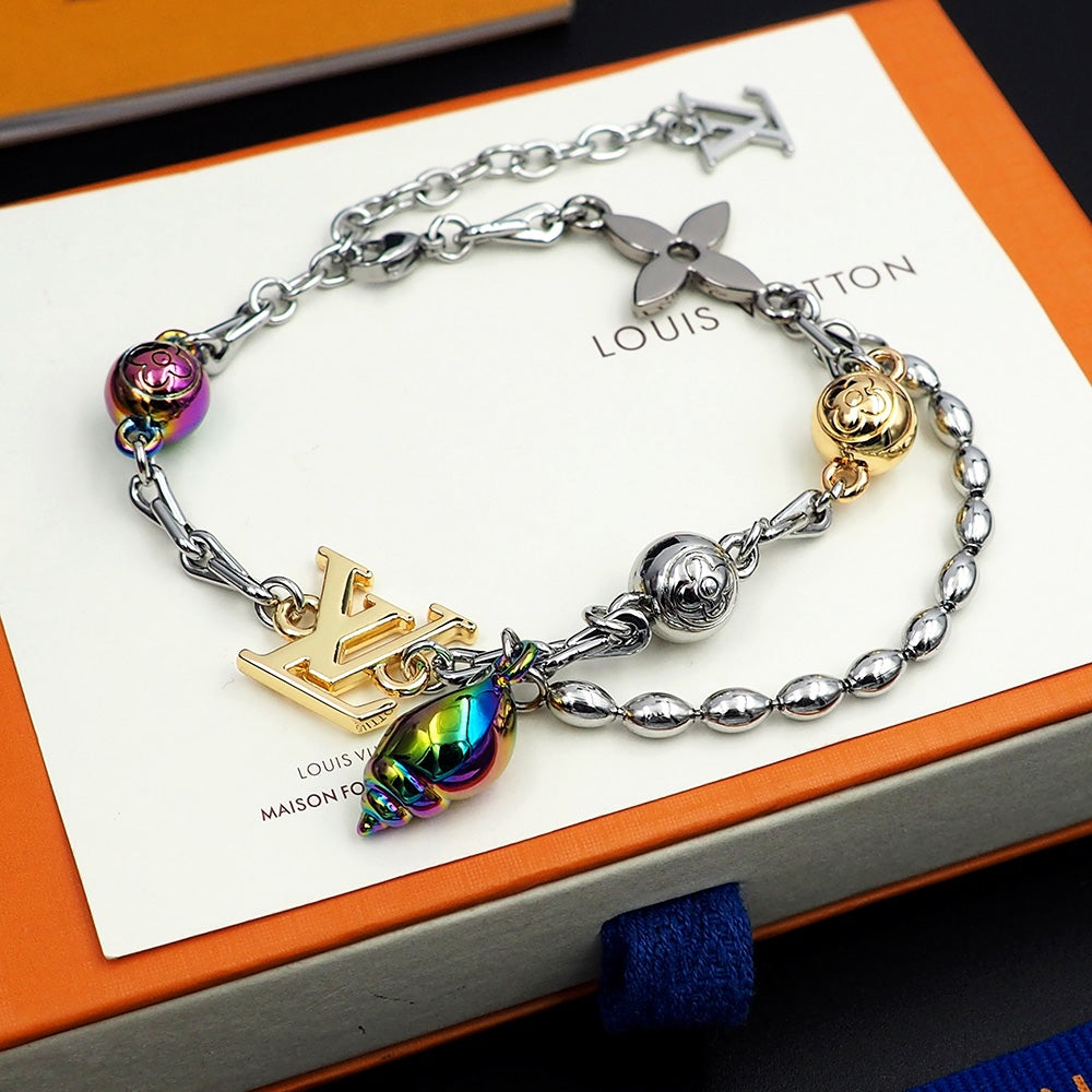 18K Louis Vuitton Shell Bracelet