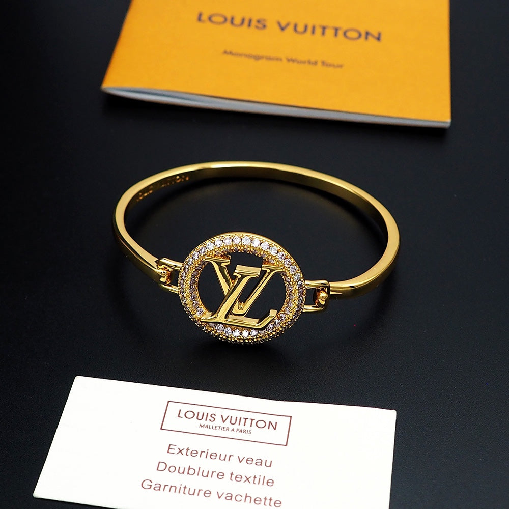 18K Louis Vuitton Louise Tresor Bracelet